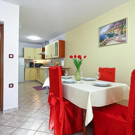 Fuer 6 Personen Ca 60 Qm In Banjole, Istrien Istrische Riviera