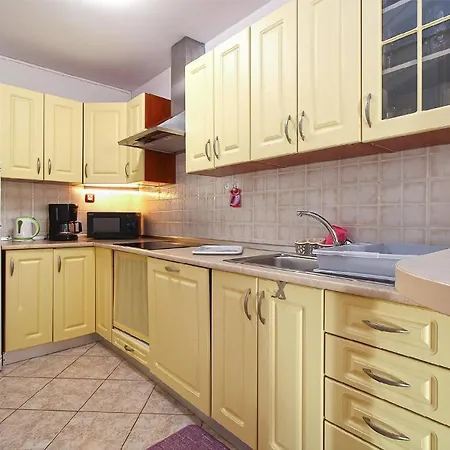 Fuer 6 Personen Ca 60 Qm In Banjole, Istrien Istrische Riviera * Банджоле